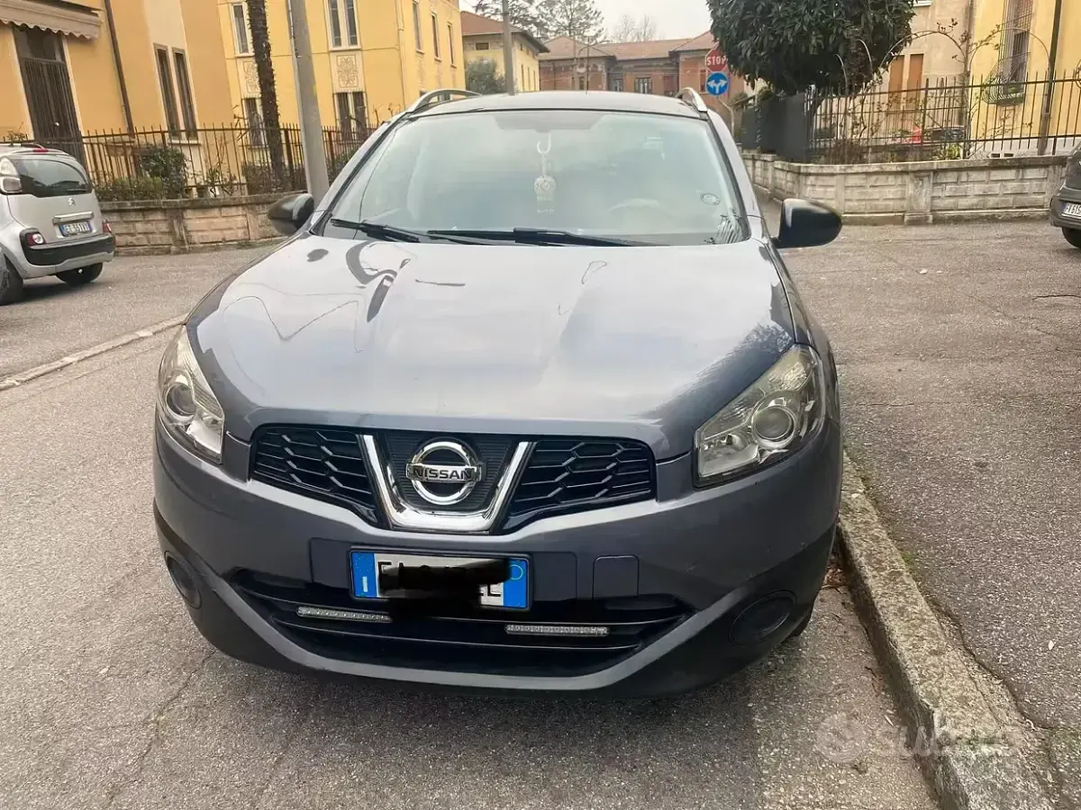 Usata Nissan Qashqai +2 2010 Grigio SUV