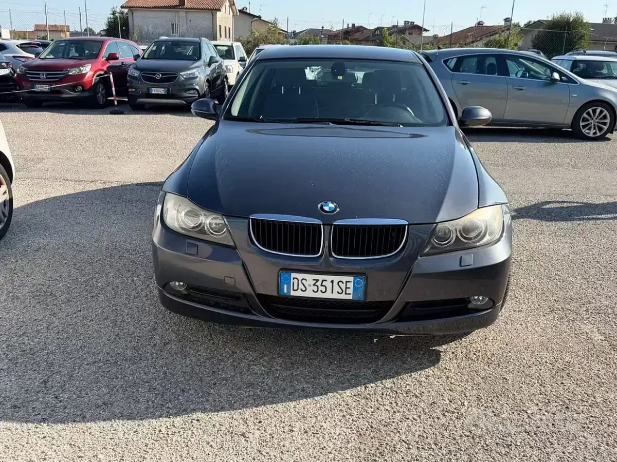 Usata BMW 320 M Sport 177 CV (130 kW) 2009 Nero Station wagon
