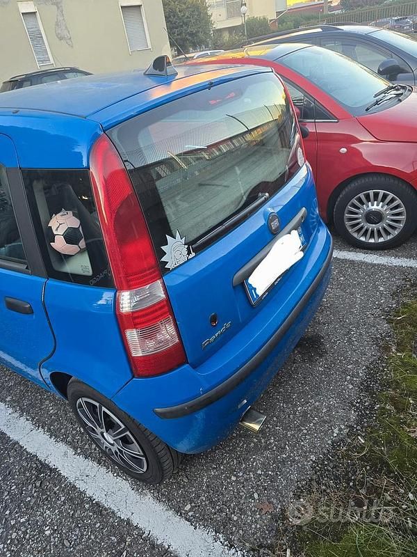 Usata Fiat Panda Active 54 CV (39 kW) 2004 Blu Utilitaria