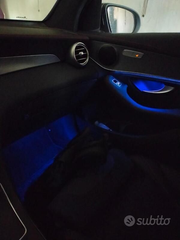 Nero Usata 2023 Mercedes GLC220 SUV | 56.000 € - Immagine 1/4