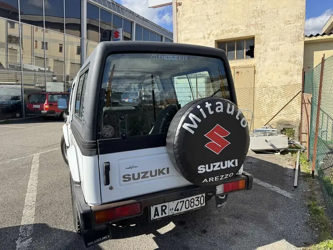 Usata Suzuki Samurai 68 CV (50 kW) 1993 SUV