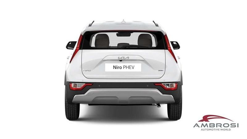 Nuova Kia Niro Style 129 CV (94 kW) 2026 Clear white SUV