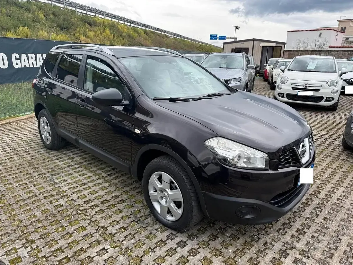 Usata Nissan Qashqai +2 Acenta 110 CV (80 kW) 2012 Nero SUV