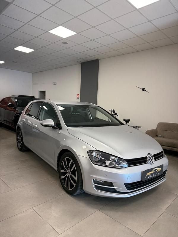 Usata VW Golf VII Highline 110 CV (80 kW) 2017 Argento Berlina
