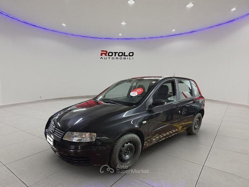 Usata Fiat Stilo Dynamic 103 CV (75 kW) 2005 Nero Berlina