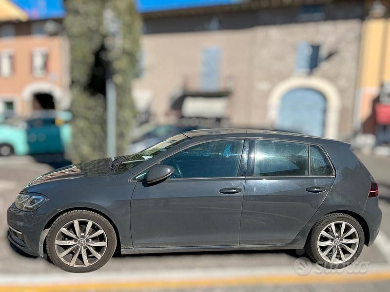 Usata VW Golf VII 116 CV (85 kW) 2018 Grigio Berlina