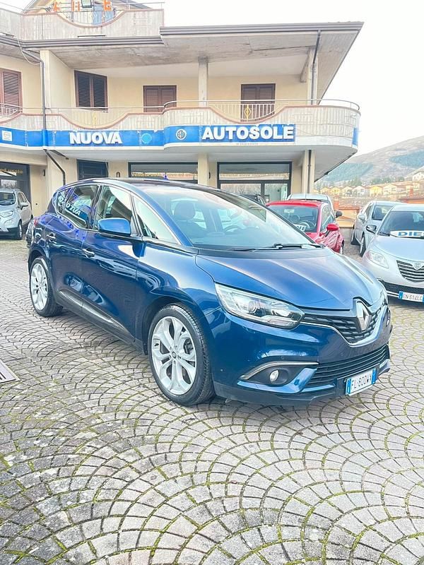 Usata Renault Scénic IV 110 CV (80 kW) 2017 Blu Monovolume