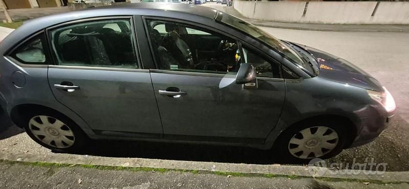 Usata Citroën C4 90 CV (66 kW) 2006 Grigio Berlina