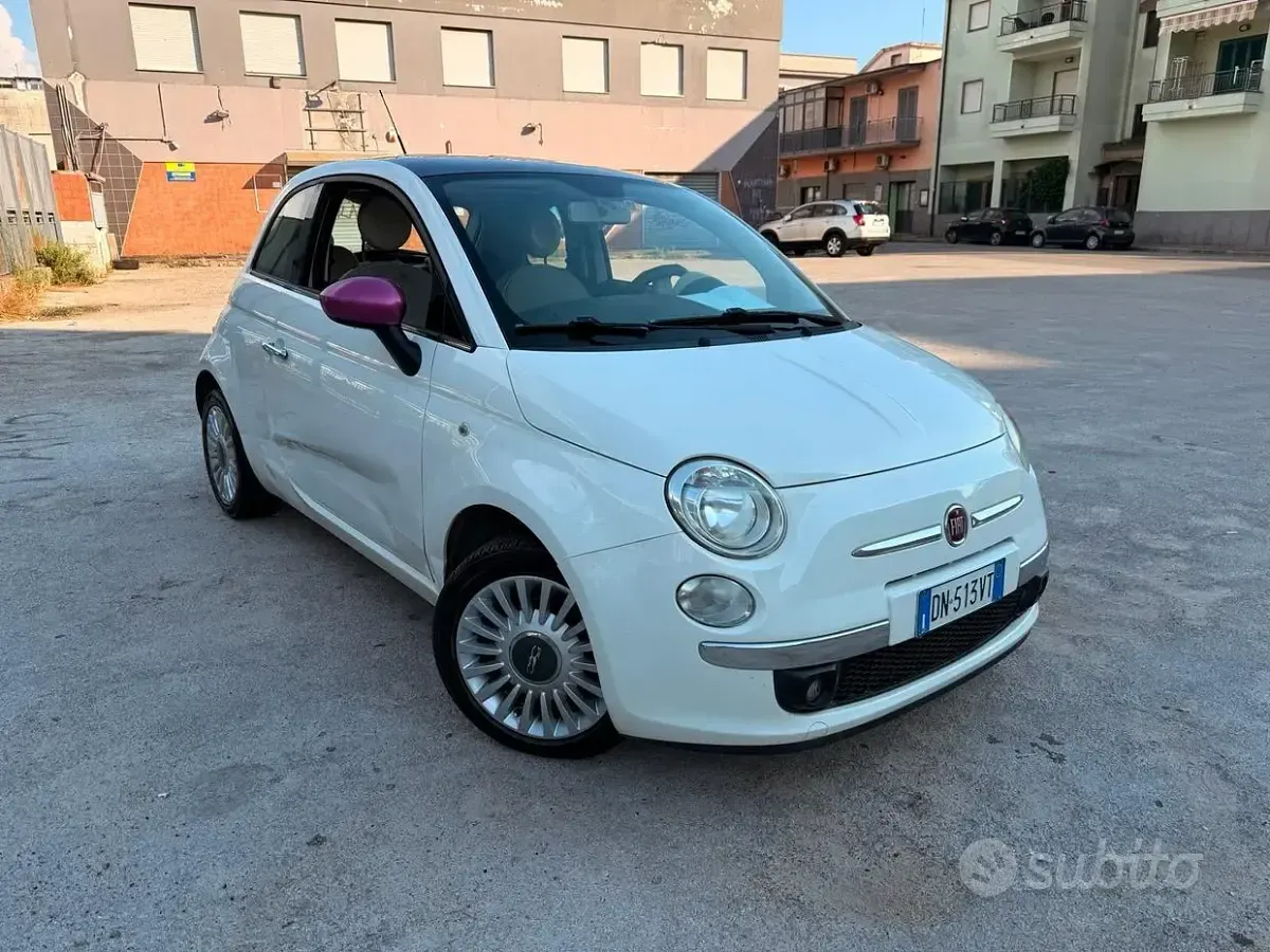 Usata Fiat 500 Lounge 69 CV (50 kW) 2009 Cabrio