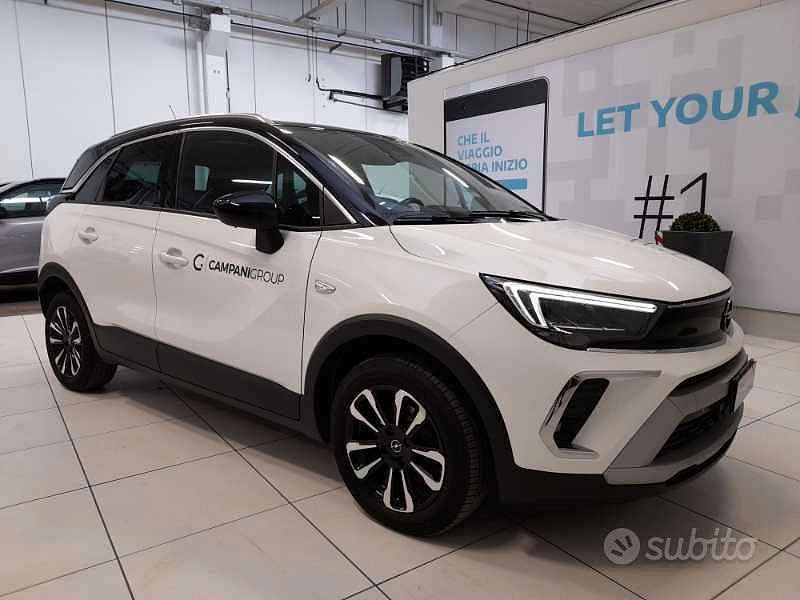 Usata Opel Crossland Elegance 110 CV (80 kW) 2024 Arktis white SUV