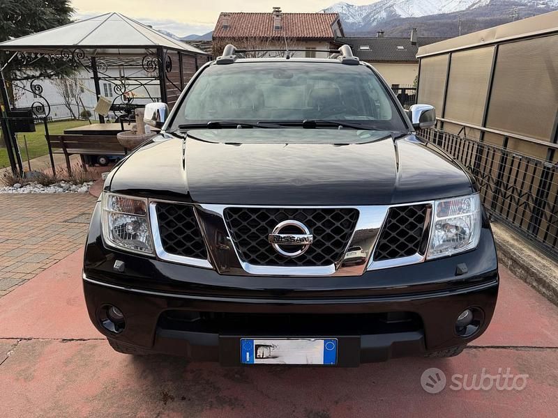 Occasion Nissan Navara 174 ch (127 kW) 2007 Noir Pick-up