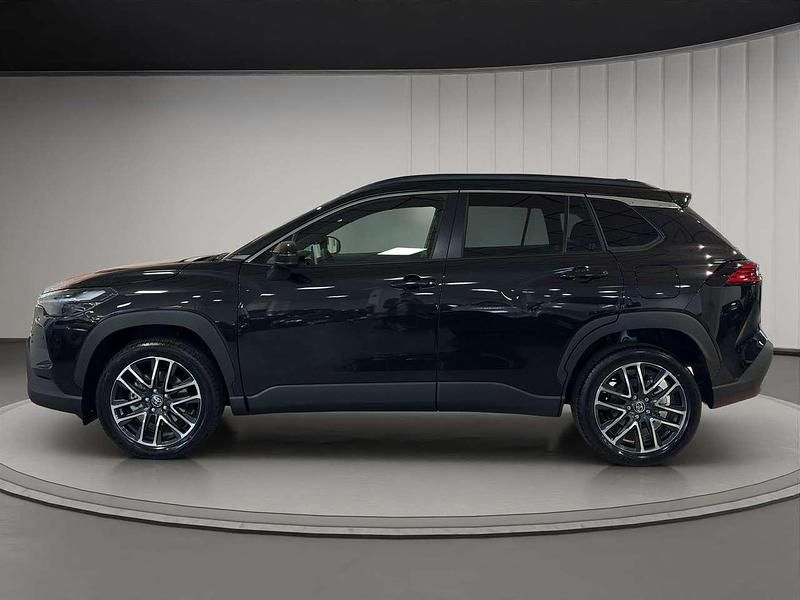 Nuova Toyota Corolla Cross 140 CV (102 kW) 2026 Black met SUV
