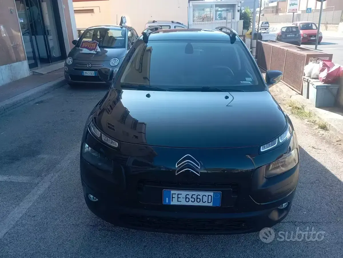 Usata Citroën C4 Cactus PureTech 82 CV (60 kW) 2016 Nero Utilitaria