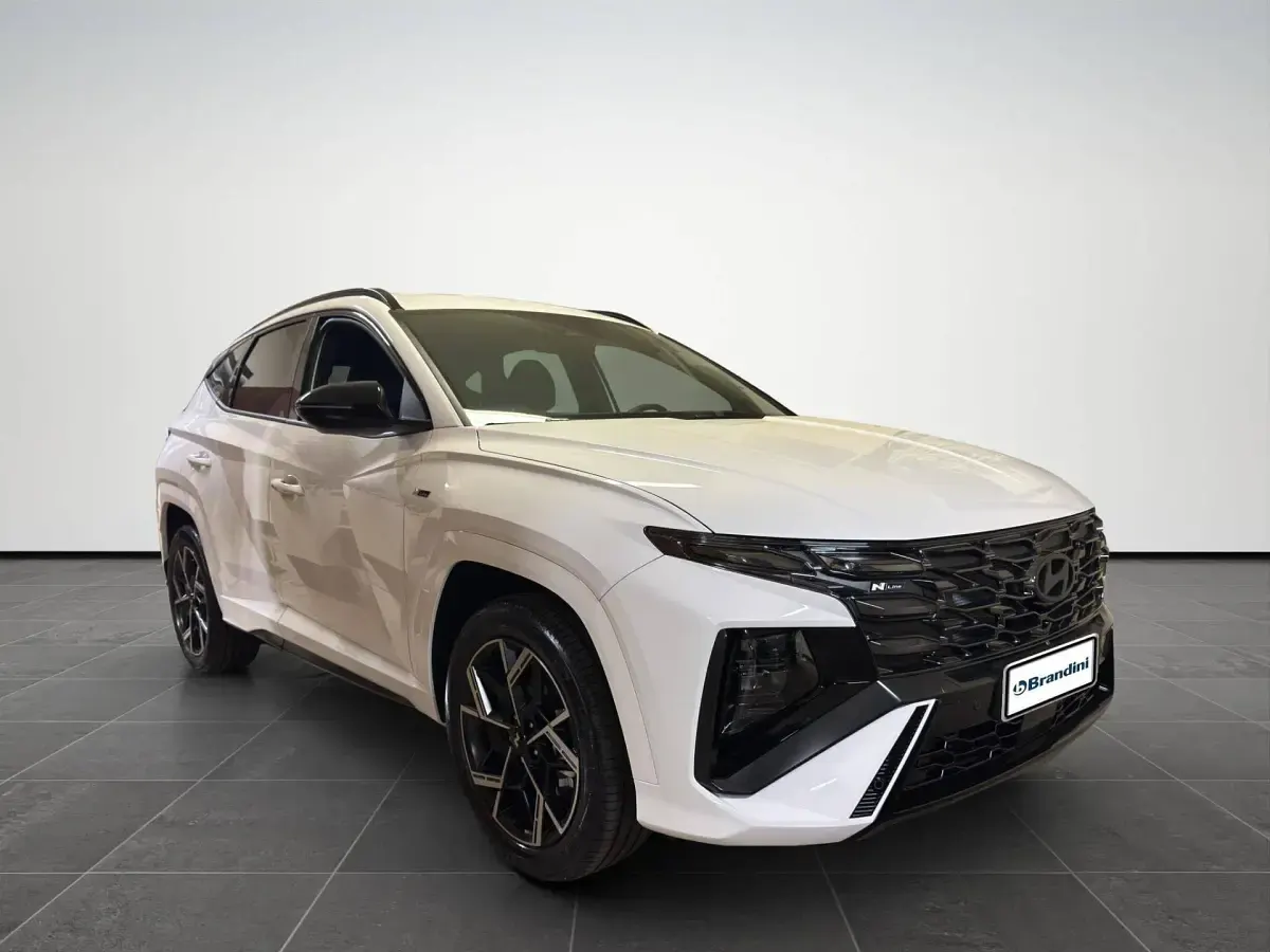 Nuova Hyundai Tucson N Line 179 CV (131 kW) 2026 Atlas white SUV
