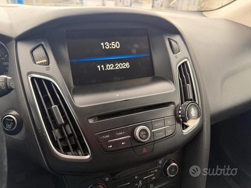 Usata Ford Focus Titanium 95 CV (69 kW) 2015 Blu Berlina