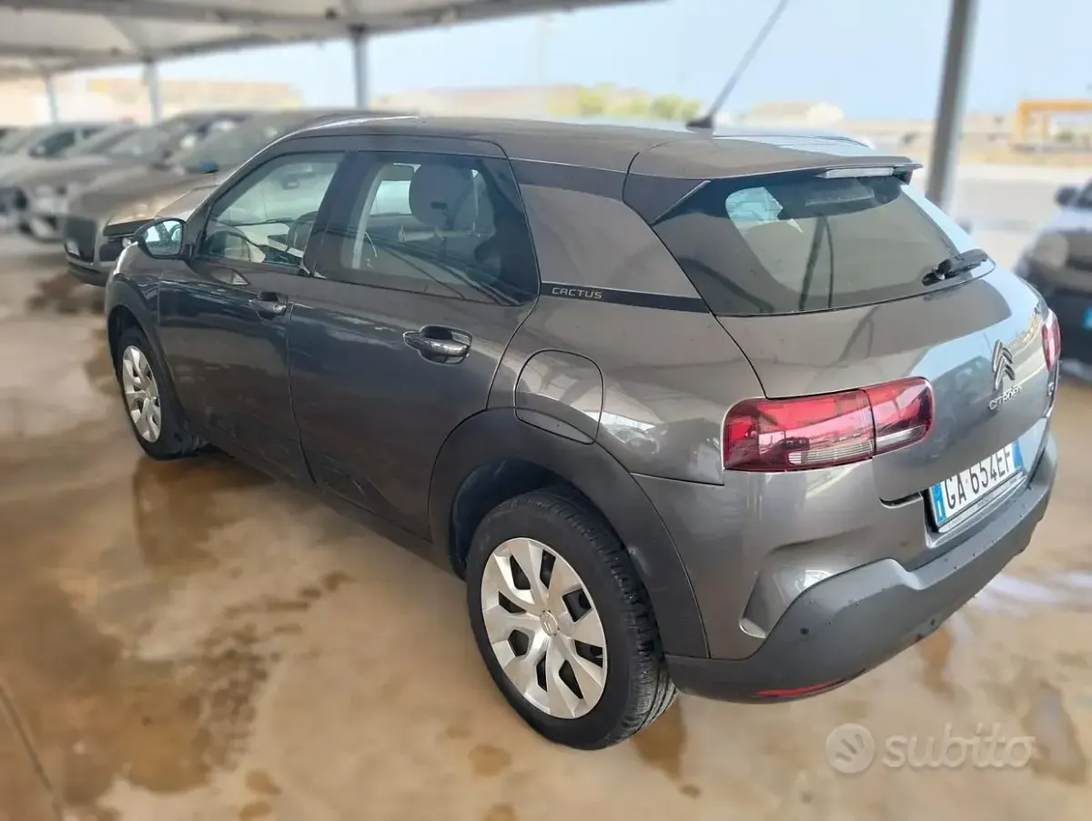 Usata Citroën C4 PureTech 110 CV (80 kW) 2020 Grigio Berlina