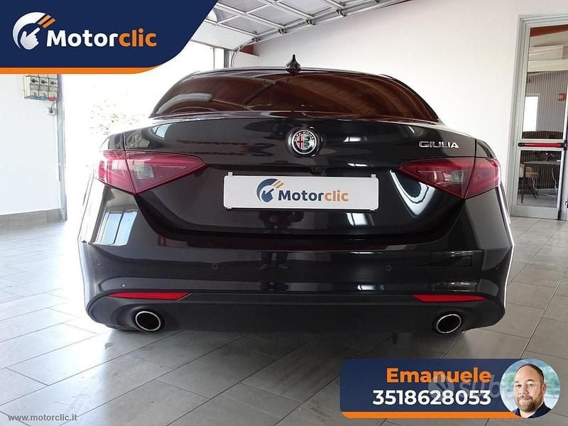 Usata Alfa Romeo Giulia Super 190 CV (139 kW) 2019 Nero Berlina
