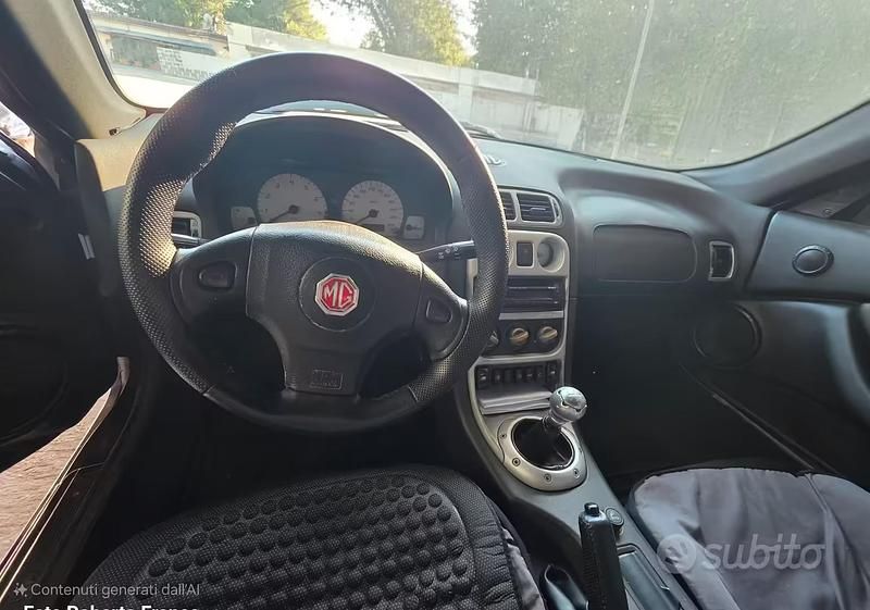 Usata MG TF 136 CV (100 kW) 2004 Blu Cabrio