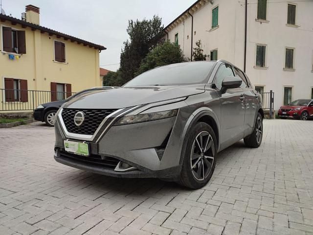Usata Nissan Qashqai Style Edition 158 CV (116 kW) 2022 Grigio SUV