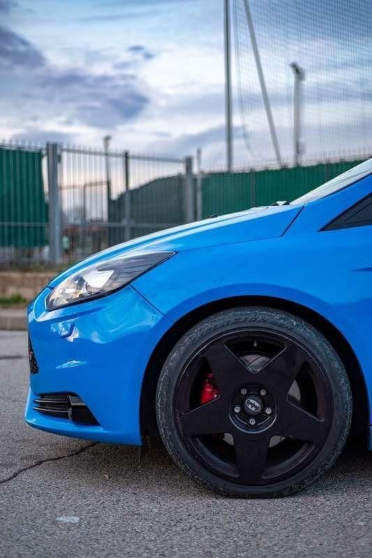 Usata Ford Focus ST 250 CV (183 kW) 2014 Berlina