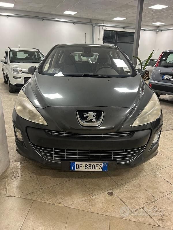 Usata Peugeot 308 136 CV (100 kW) 2007 Grigio Utilitaria