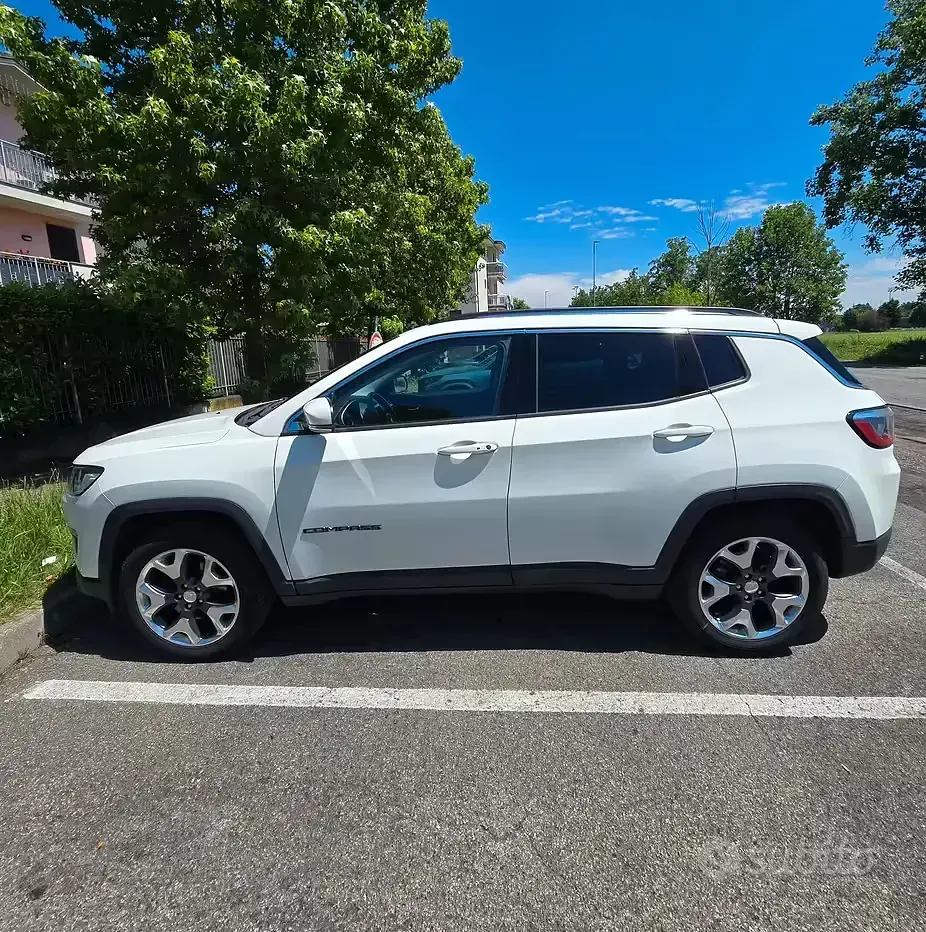 Usata Jeep Compass Limited 140 CV (102 kW) 2018 Bianco SUV