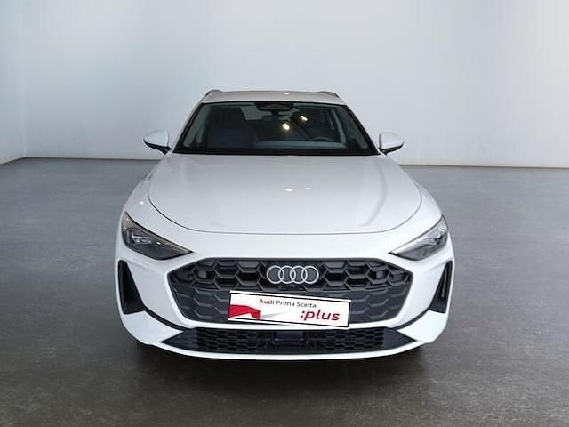 Nuova Audi A5 Sportback Business 204 CV (150 kW) 2025 Bianco arkona Utilitaria