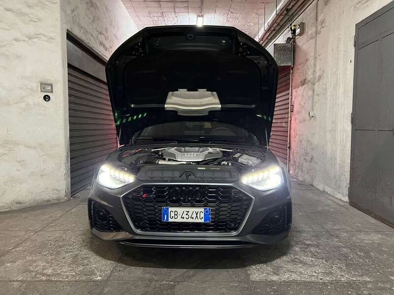 Usato 2020 Audi RS4 2.9 Benzin 450 CV (72.000 €)