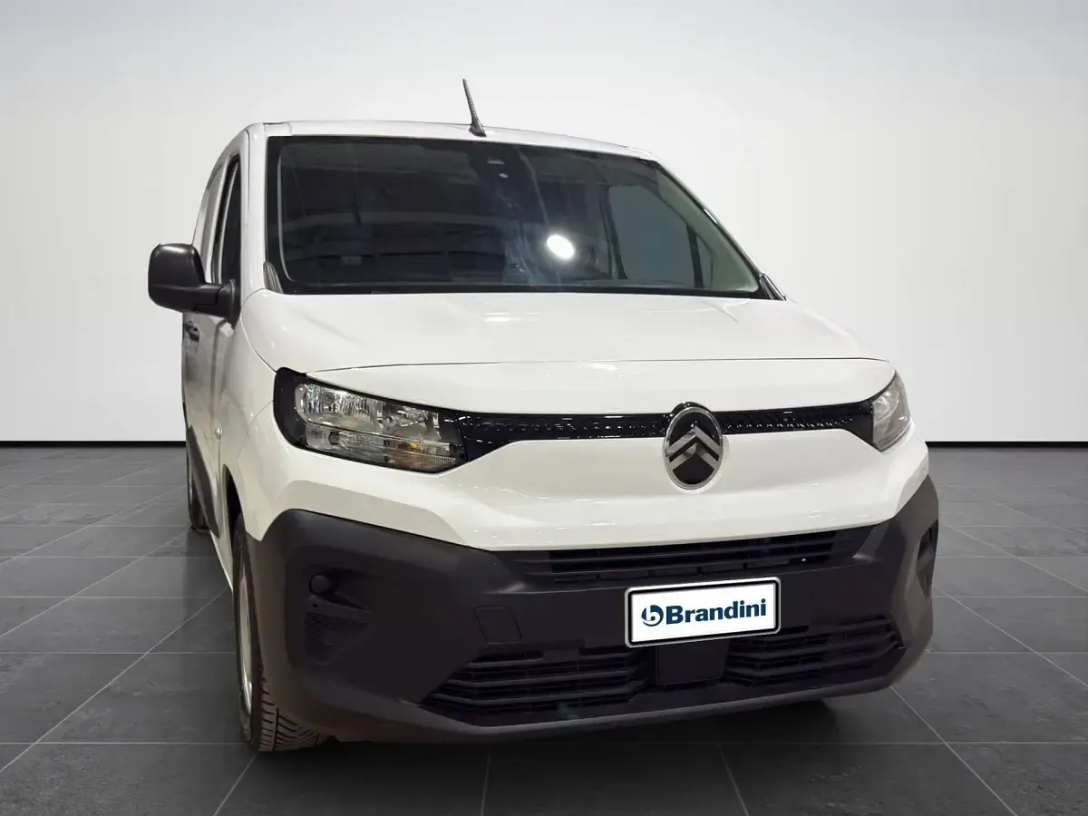 Usata Citroën e-Berlingo 102 CV (75 kW) 2025 Kaolin white Furgone