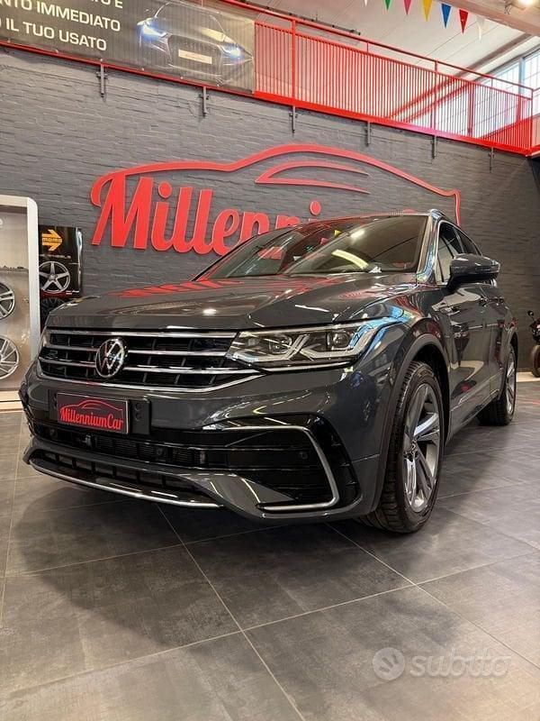 Grigio Usata 2021 VW Tiguan R SUV | 33.000 € (Molto cara) - Immagine 1/4
