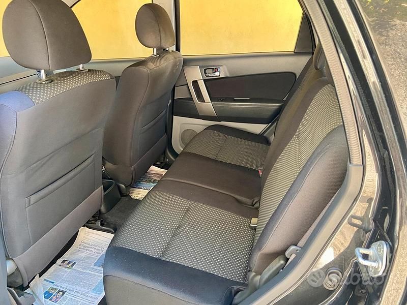 Usata Daihatsu Terios SHO 105 CV (77 kW) 2010 Nero SUV