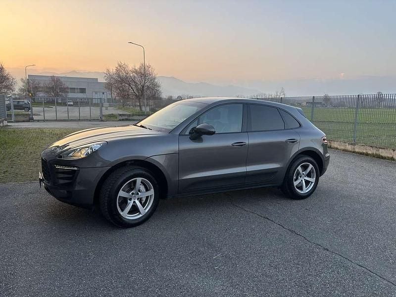 Usata Porsche Macan 250 CV (183 kW) 2014 Grigio SUV