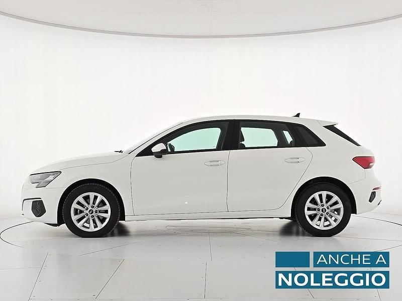 Brugt Audi A3 Business 110 HK (80 kW) 2022 Hvid Sedan
