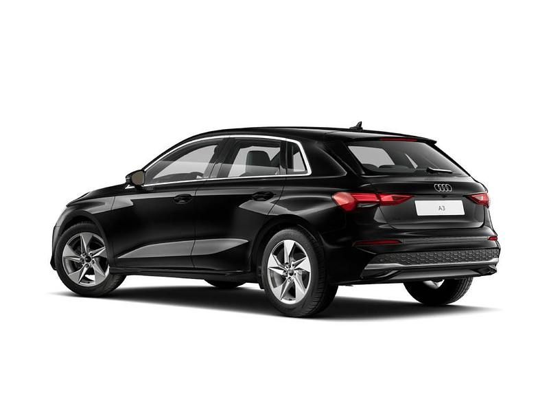 Nuova Audi A3 Advanced 204 CV (150 kW) 2026 Nero brillante Berlina