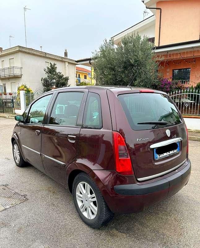 Usata Lancia Musa 77 CV (56 kW) 2007 Monovolume