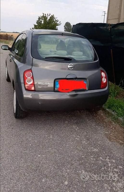 Usata Nissan Micra 2005 Grigio Utilitaria
