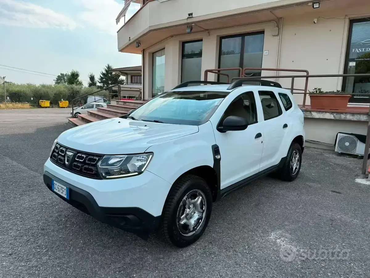 Usata Dacia Duster Essentiel 116 CV (85 kW) 2020 Bianco SUV