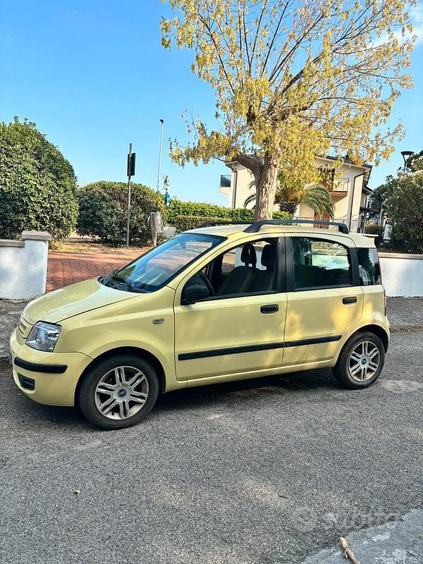 Usata Fiat Panda 2006 Giallo Utilitaria