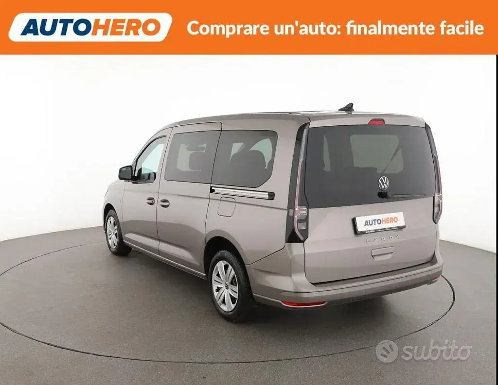 Usata VW Caddy 114 CV (83 kW) 2023 Grigio Monovolume