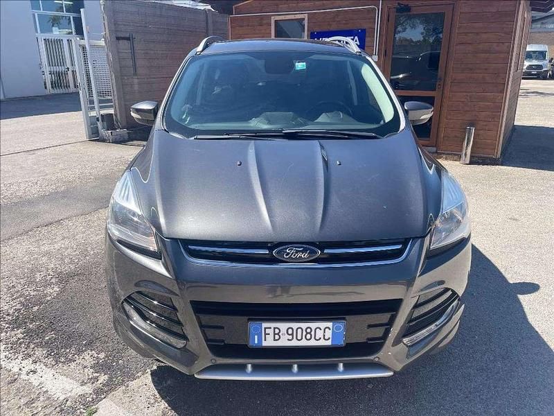 Usata Ford Kuga Titanium X 179 CV (131 kW) 2016 Grigio metallizzato SUV