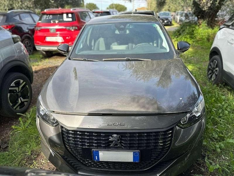 Usata Peugeot 208 Allure 101 CV (74 kW) 2023 Grigio Utilitaria