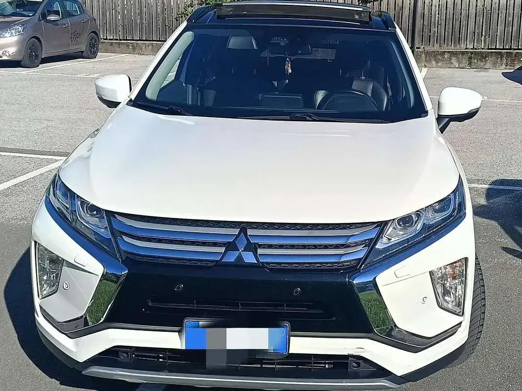 Usata Mitsubishi Eclipse Cross 148 CV (108 kW) 2019 Bianco SUV