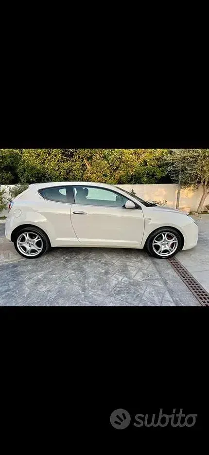 Usata Alfa Romeo MiTo 95 CV (69 kW) 2010 Bianco Utilitaria