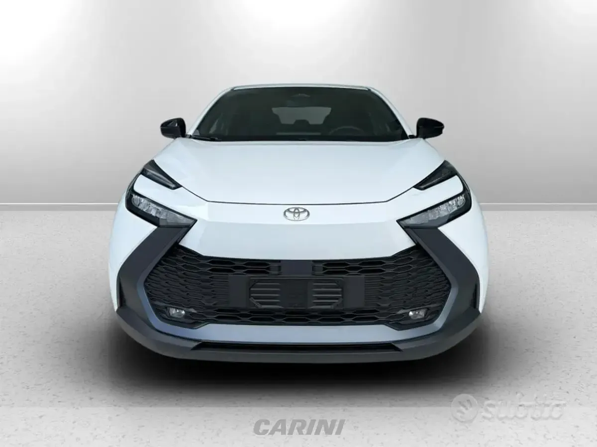 Nuova Toyota C-HR Active 122 CV (89 kW) 2025 Biancoblack SUV