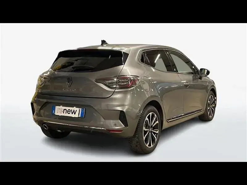 Usata Renault Clio Techno 90 CV (66 kW) 2025 Grigio scuro Utilitaria