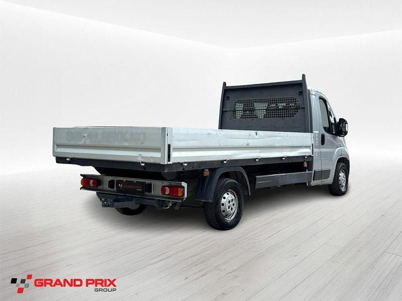 Usata Peugeot Boxer 131 CV (96 kW) 2016 Grigio Furgone