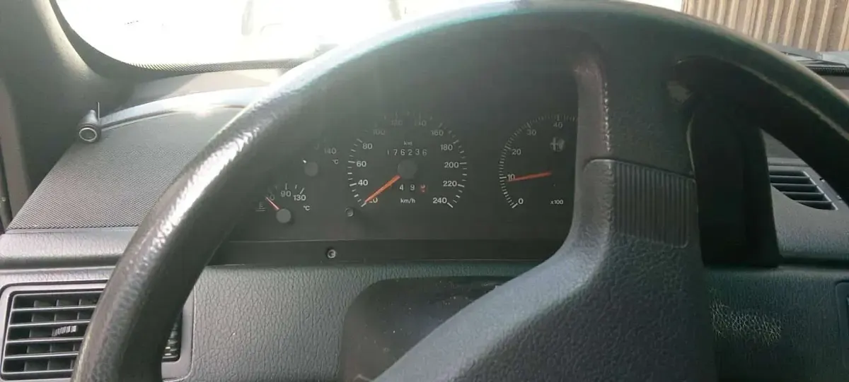 Usata Alfa Romeo 155 126 CV (92 kW) 1992 Grigio Berlina