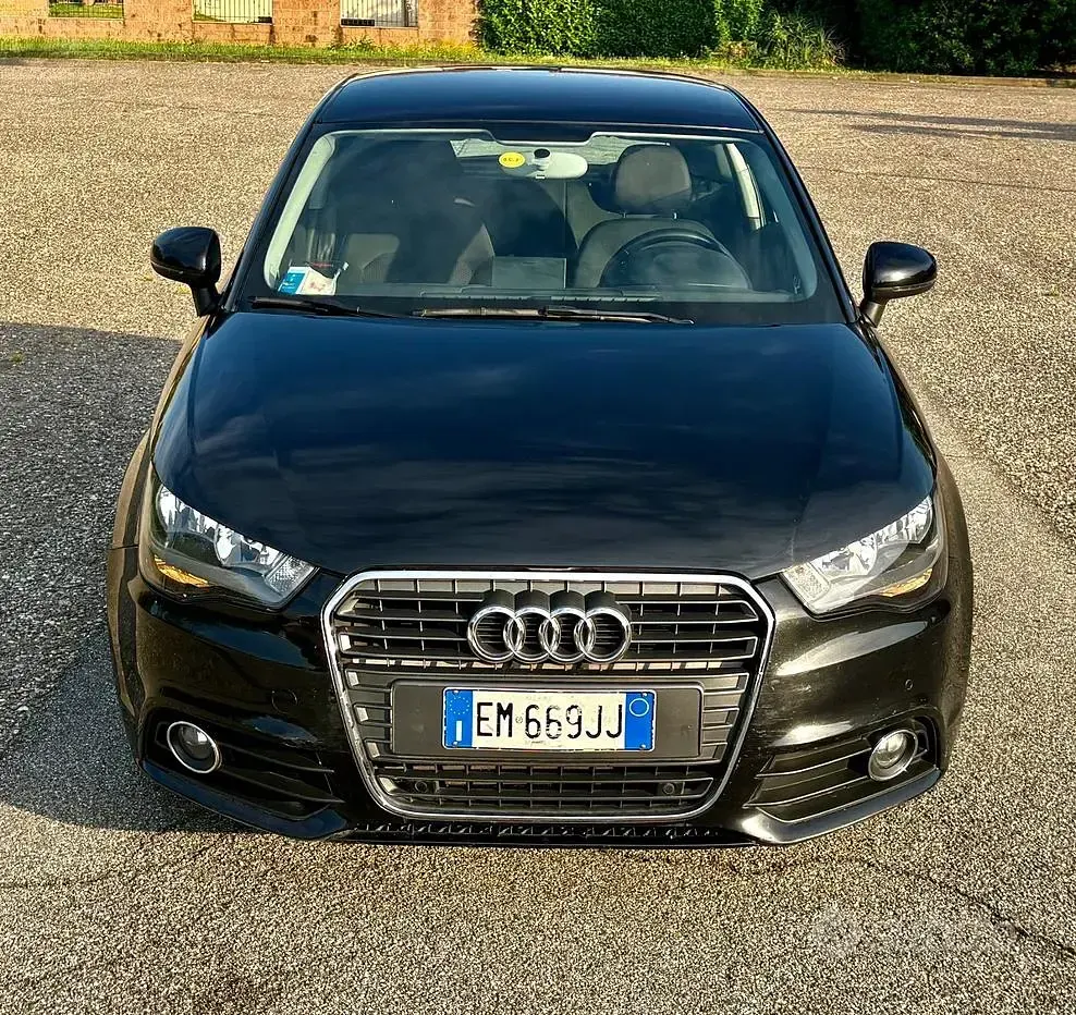 Usata Audi A1 Admired 90 CV (66 kW) 2012 Nero Utilitaria