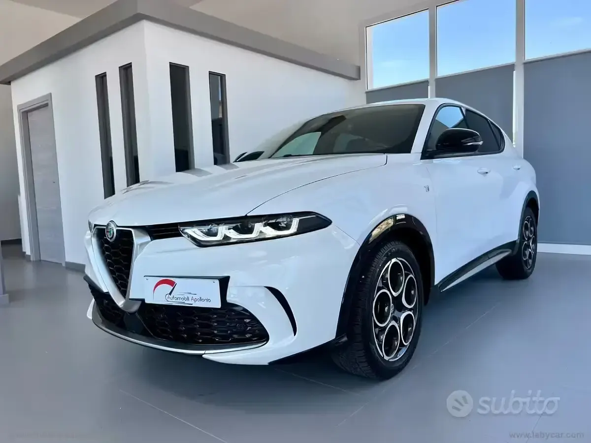 Usata Alfa Romeo Tonale Ti 131 CV (96 kW) 2023 Bianco SUV