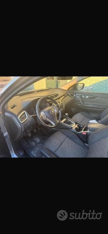 Usata Nissan Qashqai 2017 Grigio SUV